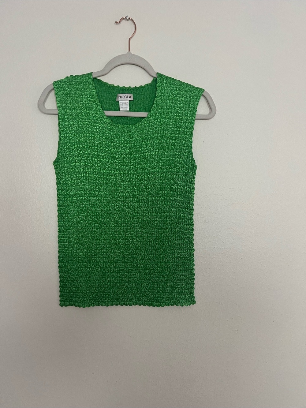 NICOLA Emerald Green Textured Sleeveless Tank